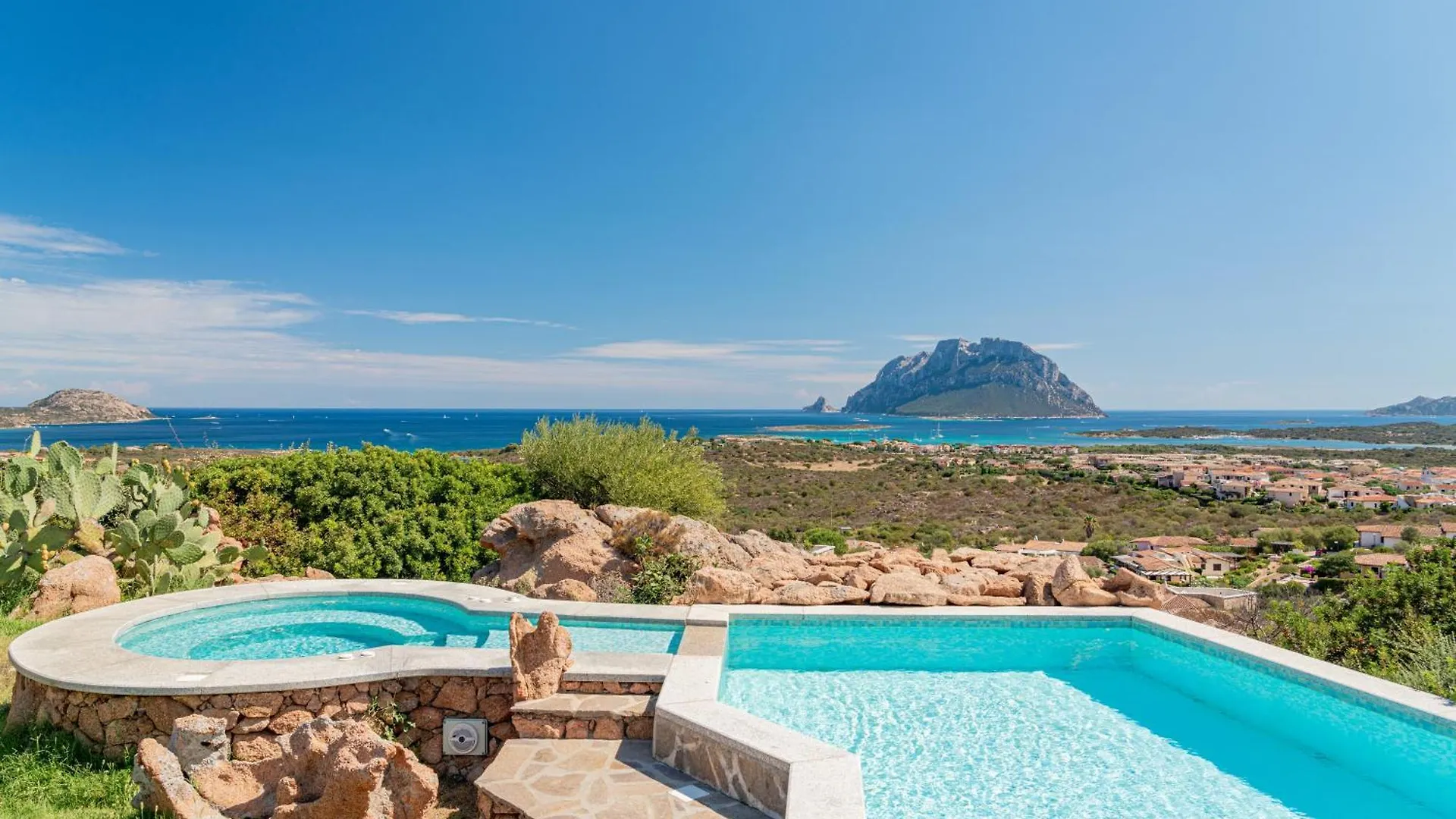 Villa Sogno Indaco Porto San Paolo