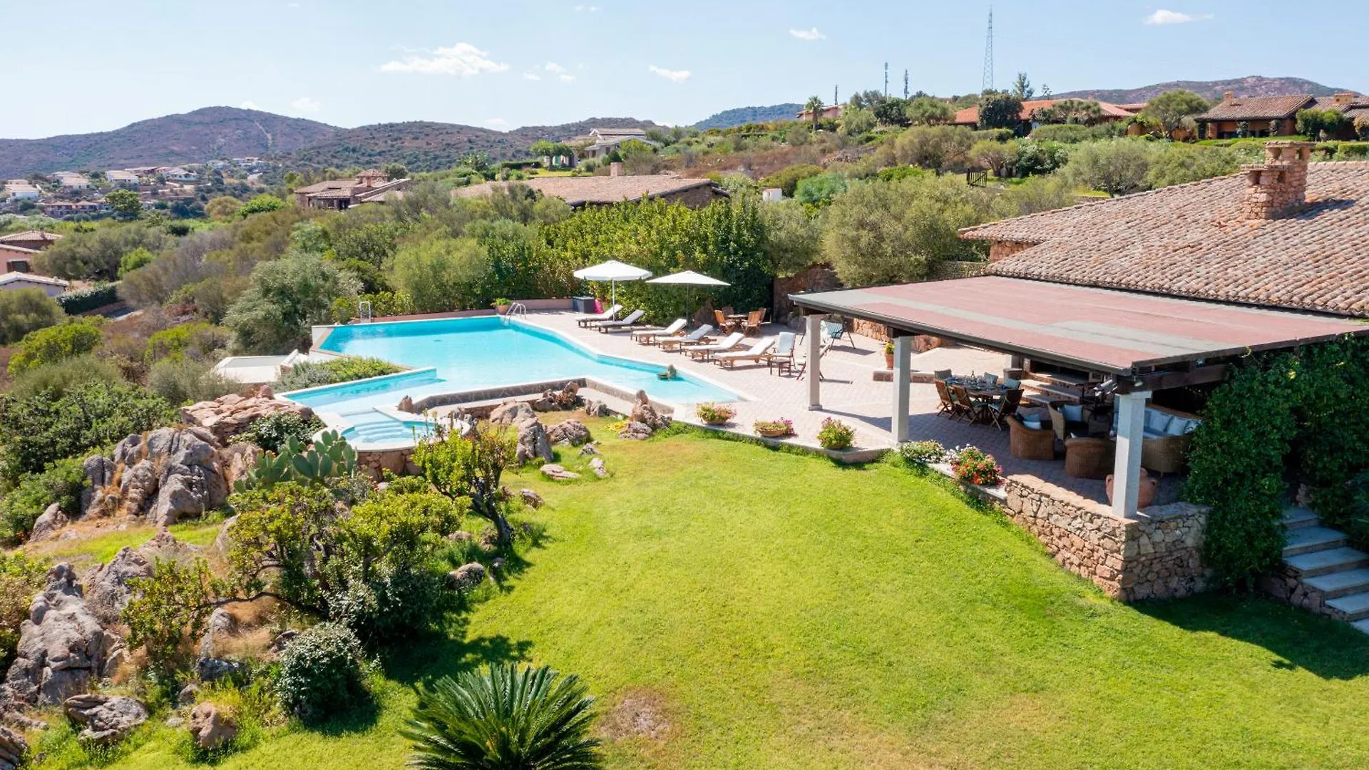 Villa Sogno Indaco Porto San Paolo