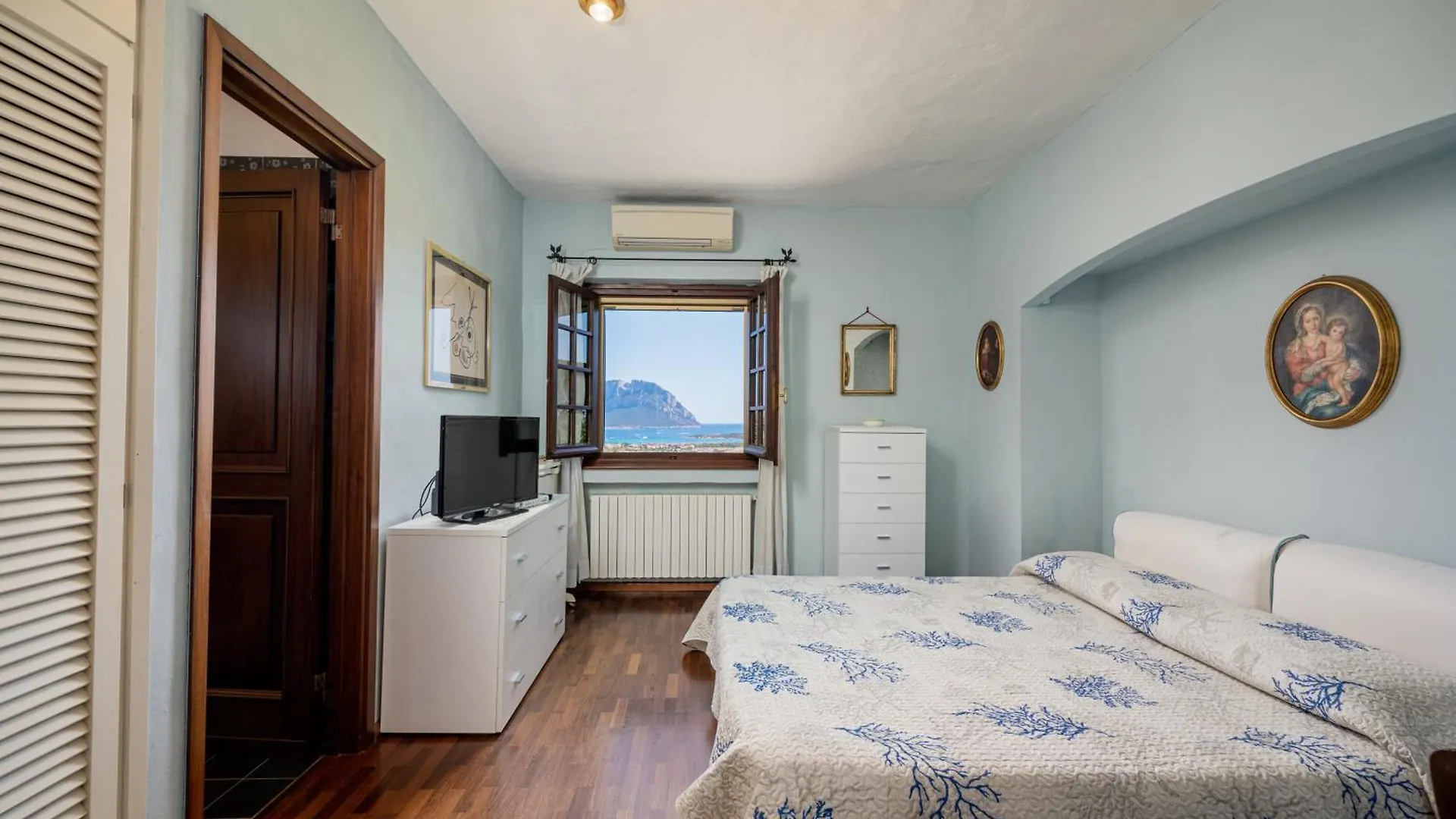 Villa Sogno Indaco Porto San Paolo  0*, Porto San Paolo (Sardinia)
