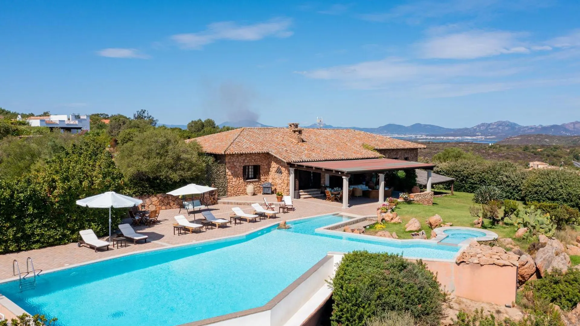 Villa Sogno Indaco Porto San Paolo   Porto San Paolo (Sardinia)