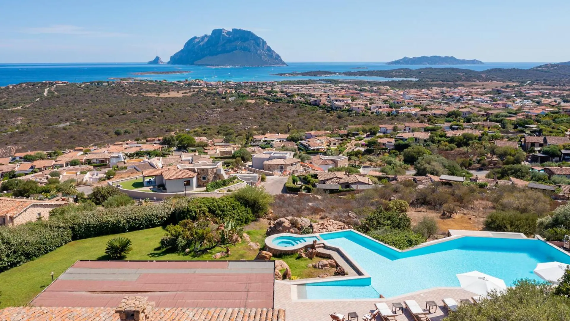 Villa Sogno Indaco Porto San Paolo  Italy